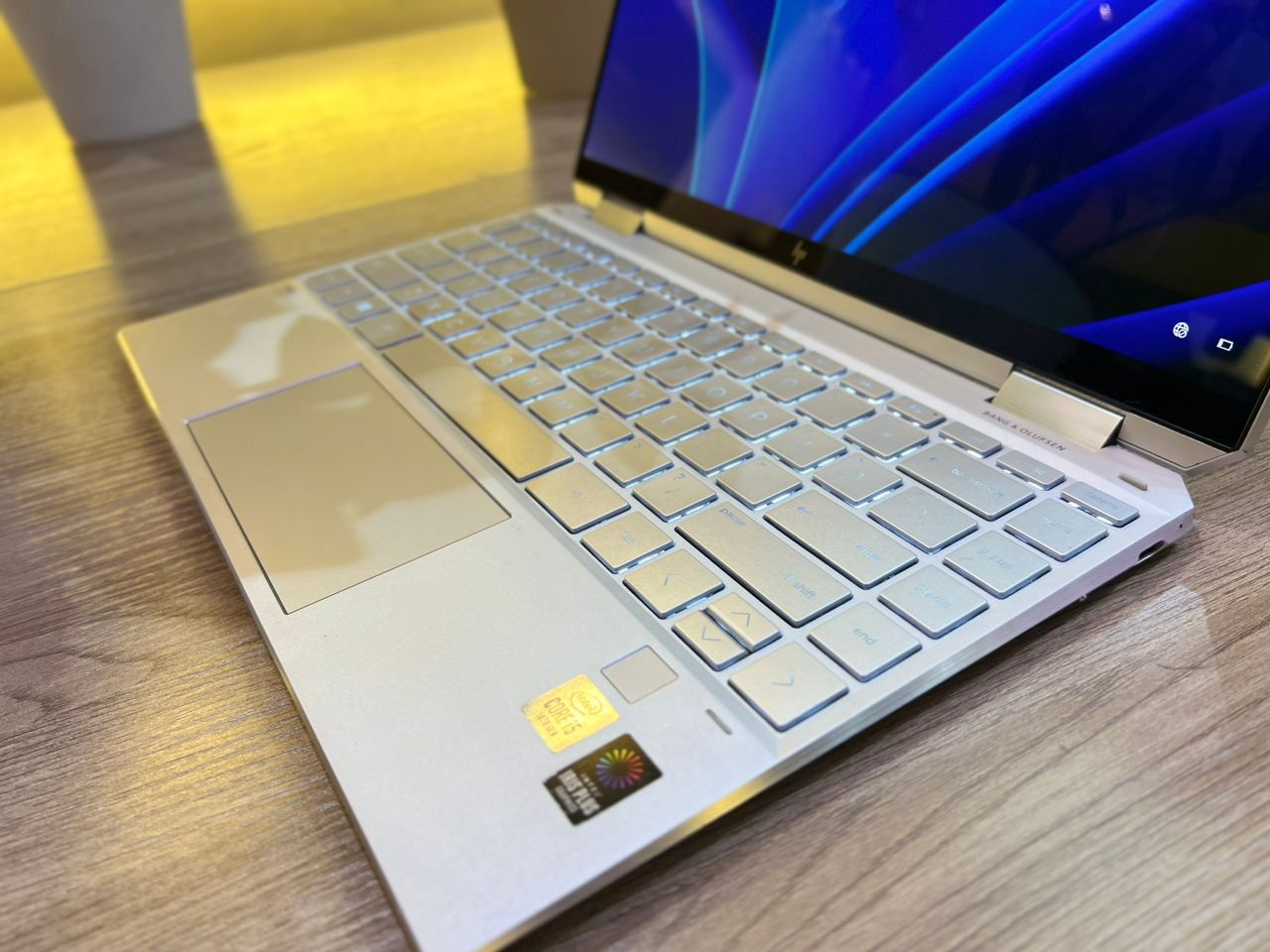 HP Spectre x360 Convertible 13 core i5 10ème génération très propre #002