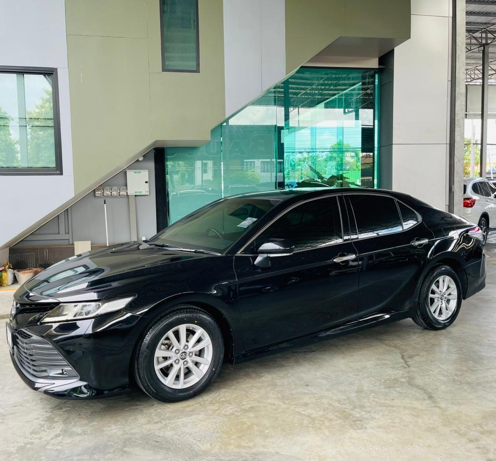 Toyota Camry 2018 2.0G Édition Deluxe - Voiture d'occasion très propre 2.0L automatique