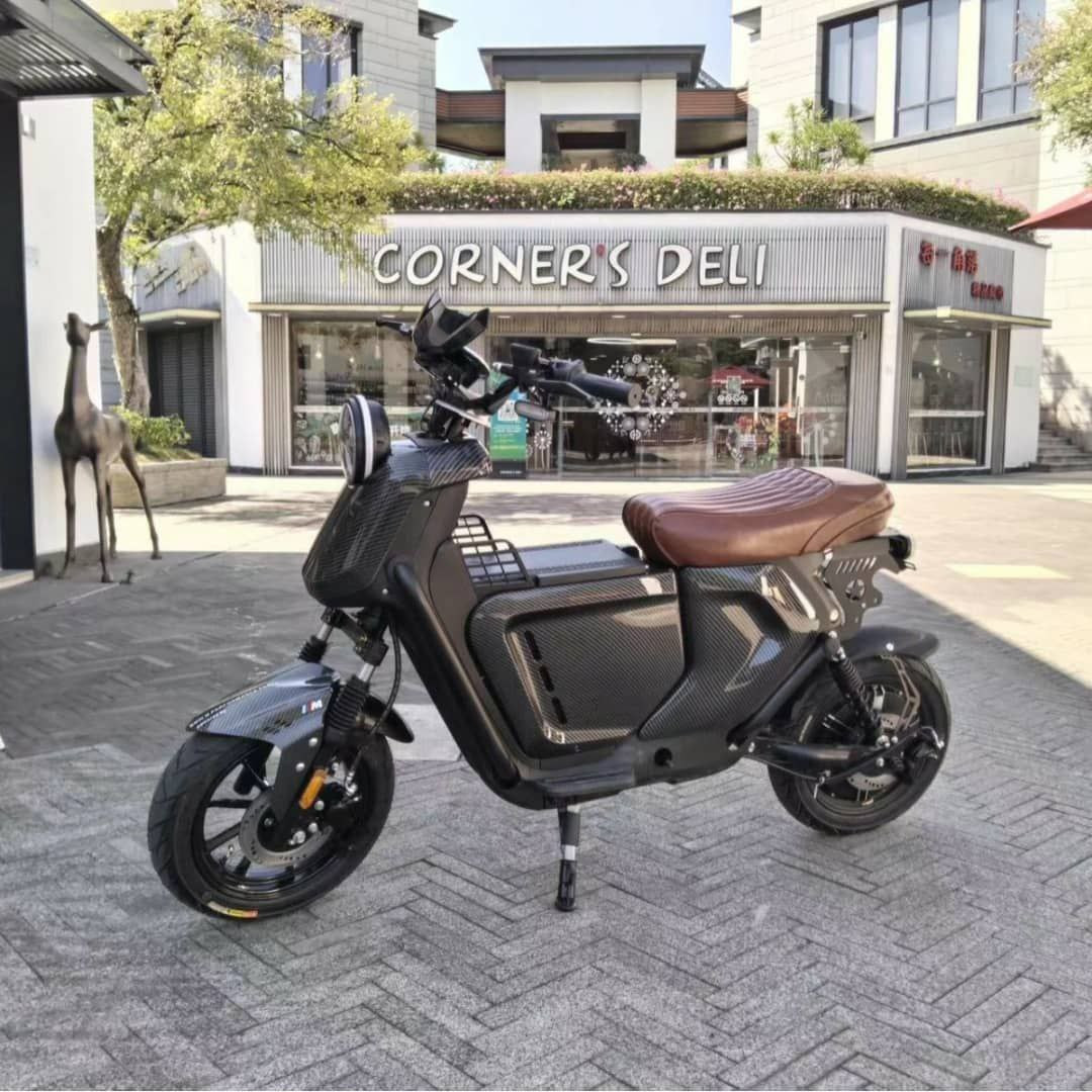 Bonne moto électrique Maverick UB, le même double cyclomoteur électrique, nouvelle moto  à batterie