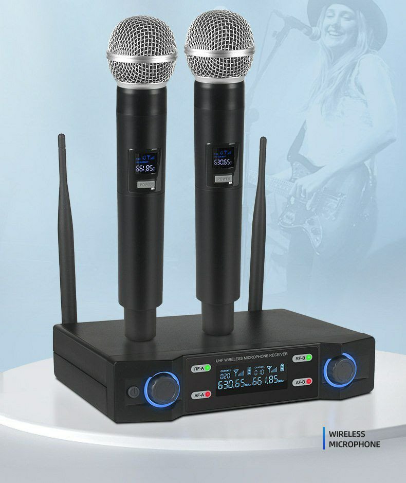 système de microphone sans fil UHF à double canal de type portable, souvent utilisé pour le karaoké, la scène ou les conférences.